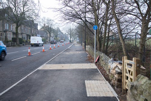 Otley Road Cycleway towards Harlow Chase